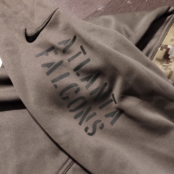 Small Nike Atlanta Falcons Therma NFL Salute to Service Hoodie Sweatshirt NWT - Picture 7 of 10
